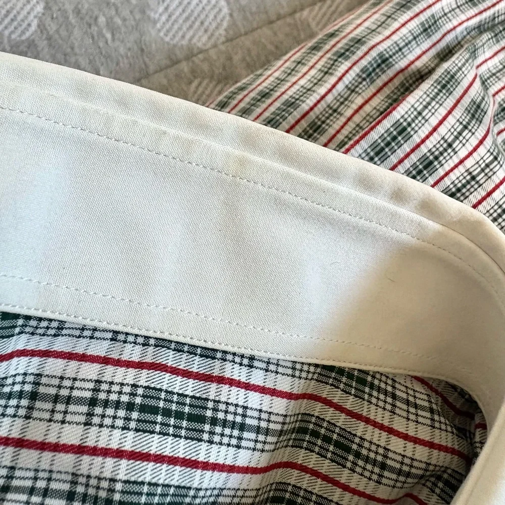 Vintage Slim Fit Gucci Green with Red Plaid White Collared Button Down size 39